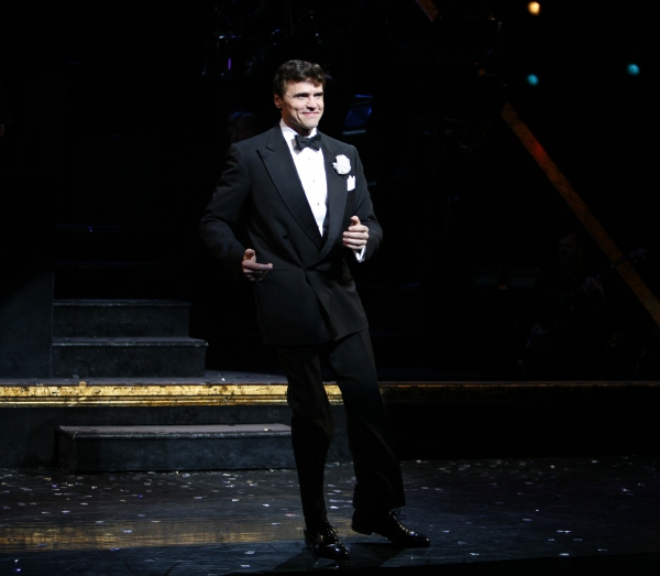 Photo Coverage: Michelle Williams Bows in CHICAGO Image