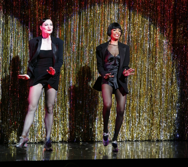 Photo Coverage: Michelle Williams Bows in CHICAGO Image
