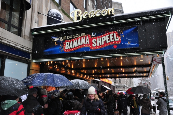 Photo Coverage: Beacon Theatre Welcomes Cirque Du Soleil's BANANA SHPEEL Image