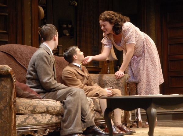 Photo Coverage: Production Photos of Paper Mills' LOST IN YONKERS 