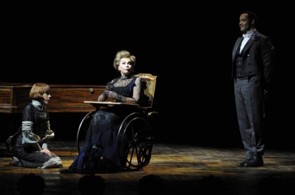 Photo Flash: Scacchi and Caron Star in Paris' Theatre du Chatele's A LITTLE NIGHT MUSIC 