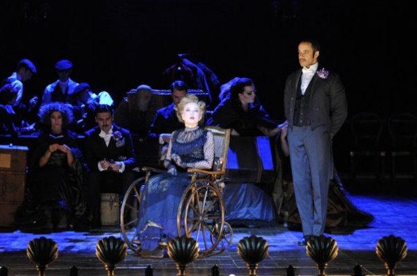 Photo Flash: Scacchi and Caron Star in Paris' Theatre du Chatele's A LITTLE NIGHT MUSIC 