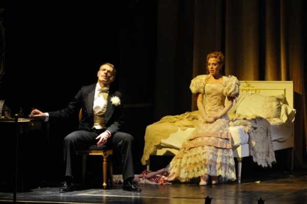 Photo Flash: Scacchi and Caron Star in Paris' Theatre du Chatele's A LITTLE NIGHT MUSIC 