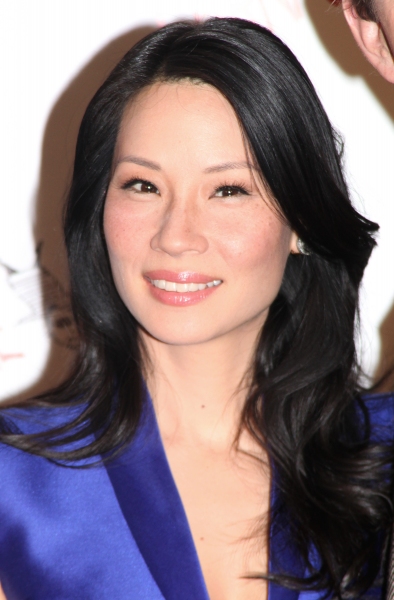 Photo Coverage: GOD OF CARNAGE Welcomes Daniels, Liu, McTeer and Baker Image