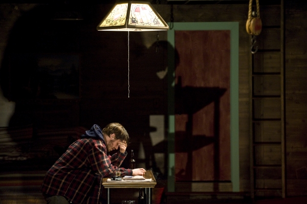 Photo Flash: Goodman Theater's THE LONG RED ROAD 