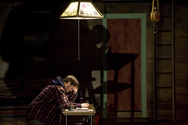 Photo Flash: Goodman Theater's THE LONG RED ROAD Image