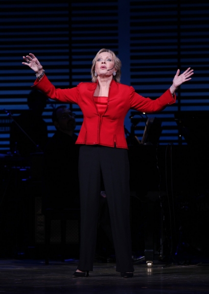 Photo Coverage: SNEEK PEEK at Florence Henderson in BROADWAY BACKWARDS 5 Image