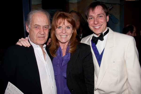 Photo Coverage: Fergie Joins John Standing for 'Performing Noel Coward' at The Carlyle Debut Image