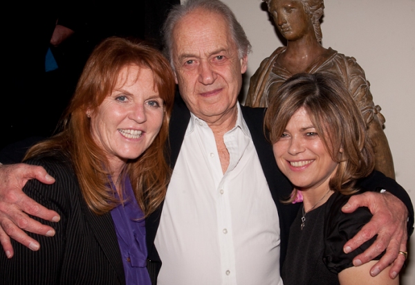 Photo Coverage: Fergie Joins John Standing for 'Performing Noel Coward' at The Carlyle Debut Image