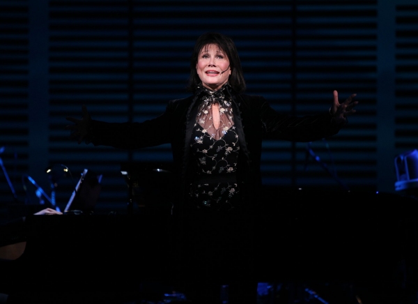 Photo Coverage: BROADWAY BACKWARDS 5 - The Woman Image