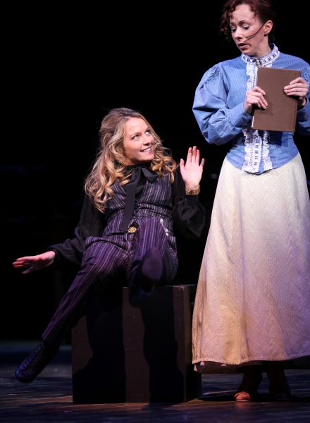 Photo Coverage: BROADWAY BACKWARDS 5 - The Woman Image