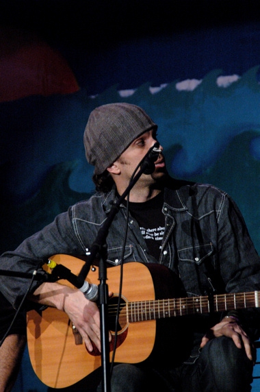 Photo Coverage: Brian d'Arcy James Leads 'Broadway Stars Rock for School Music' Image