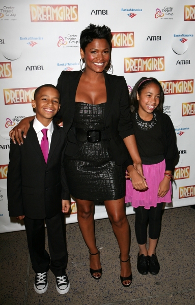 Photo Flash: Devine, Ralph & Holliday Attend Opening of DREAMGIRLS at Ahmanson Theatre Image