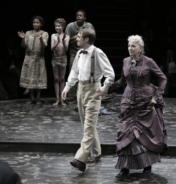 Photo Coverage: THE MIRACLE WORKER Opening Night Curtain Call Image