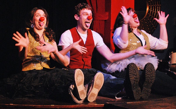 Photo Flash: Bailiwick Chicago's SHOW US YOUR LOVE Now Playing Thru 3/28 