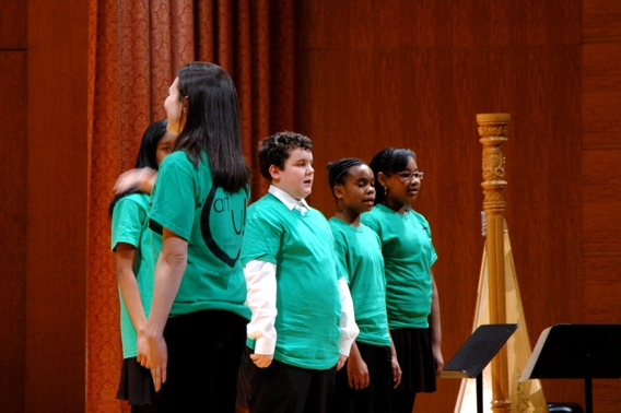Photo Coverage: FELA!'s Kevin Mambo Leads Sing for Hope-Art U! Program Image