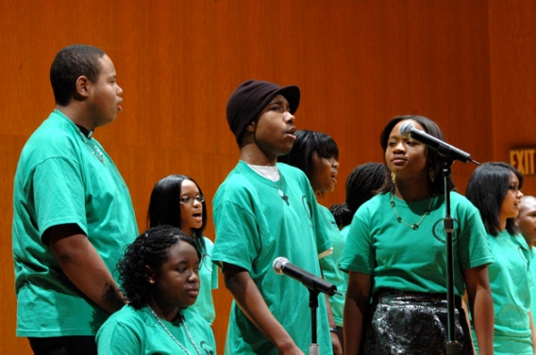 Photo Coverage: FELA!'s Kevin Mambo Leads Sing for Hope-Art U! Program 