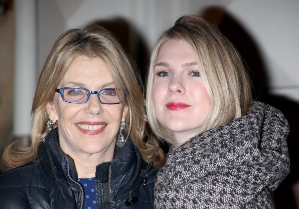Photo Coverage: A BEHANDING IN SPOKANE - Starry Red Carpet Image