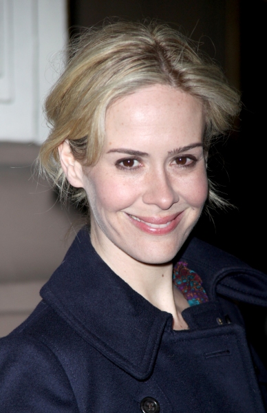 Photo Coverage: A BEHANDING IN SPOKANE - Starry Red Carpet Image