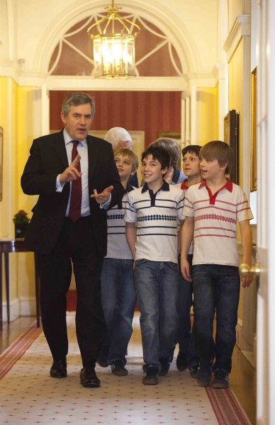  Gordon Brown with Dean-Charles Chapman, Fox Jackson-Keen, Tom Holand and Ollie Gardn Photo