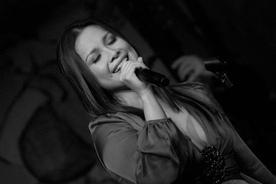 Photo Coverage: Lea Salonga Makes Her Cafe Carlyle Debut Image