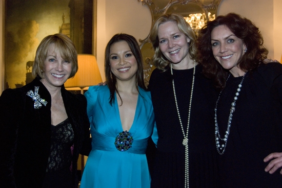 Photo Coverage: Lea Salonga Makes Her Cafe Carlyle Debut Image