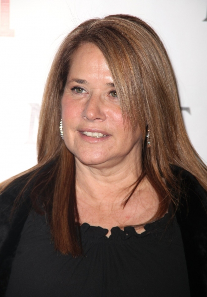 Lorraine Bracco Photo