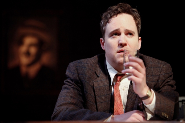 Photo Flash: Roundabout Theatre Company Presents THE GLASS MENAGERIE Image