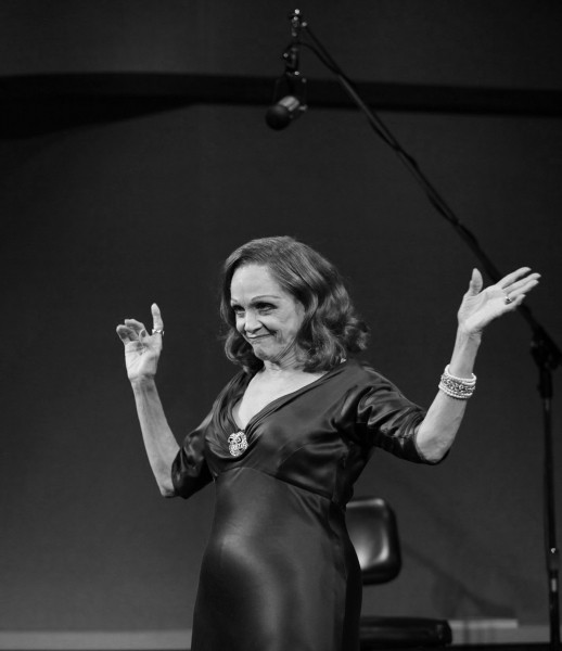 Photo Coverage: LOOPED Opening Night Curtain Call Image