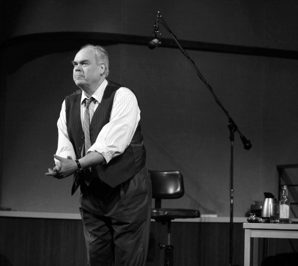 Photo Coverage: LOOPED Opening Night Curtain Call Image