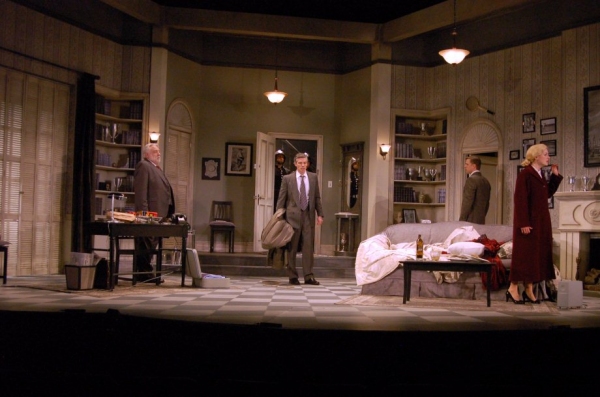 Photo Flash: DIAL M FOR MURDER at The John W. Engeman Theater 