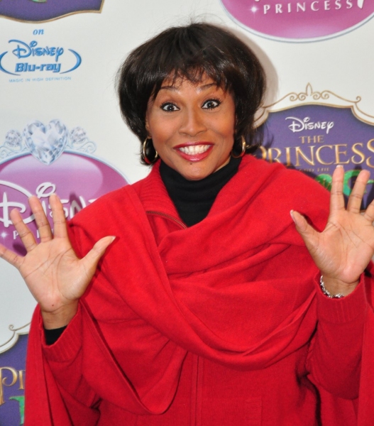 Photo Coverage: Anika Noni Rose and 'Princess Tiana' Join Royal Court of Disney Princesses Image