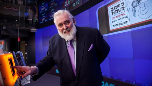 Photo Flash: ZERO HOUR Star Jim Brochu Rings NASDAQ Closing Bell Image