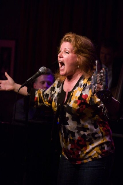 Photo Flash: Stars Come Out to Celebrate Liza Minnelli's 64th Birthday at Birdland's Cast Party 