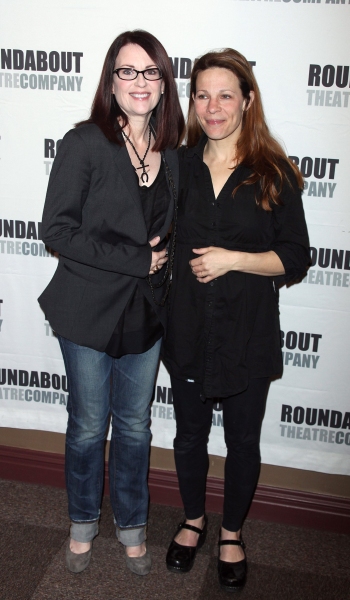 Photo Coverage: MEET & GREET: LIPS TOGETHER, TEETH APART Image