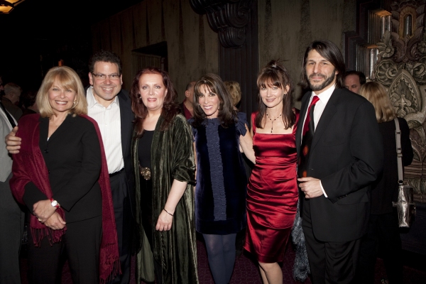 Ilene Graff, Michael Orland, Maureen McGovern, Kate Linder, Lari White, Bill Cantos Photo