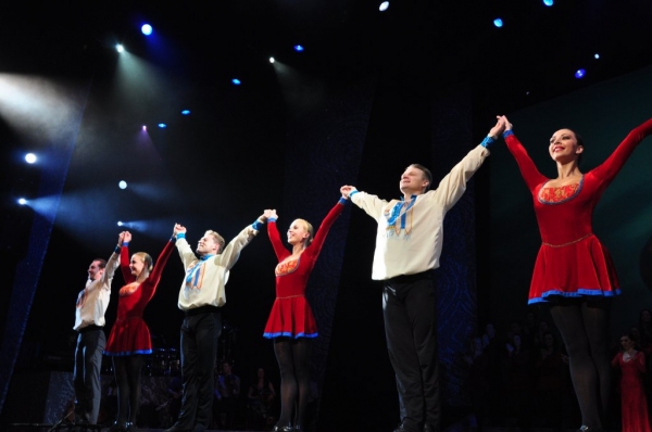Photo Coverage: RIVERDANCE Opens at Radio City Music Hall Image