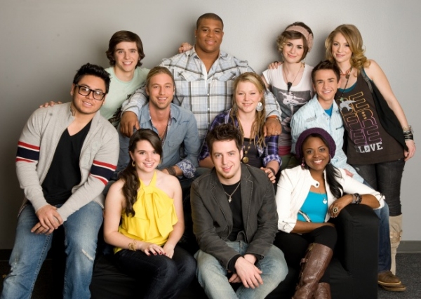 Photo Flash: AMERICAN IDOL's Top 11; David Cook & Ke$ha Perform! Image