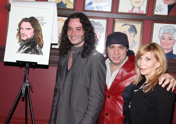 Photo Coverage: Constantine Maroulis Gets Sardi's Caricature Image