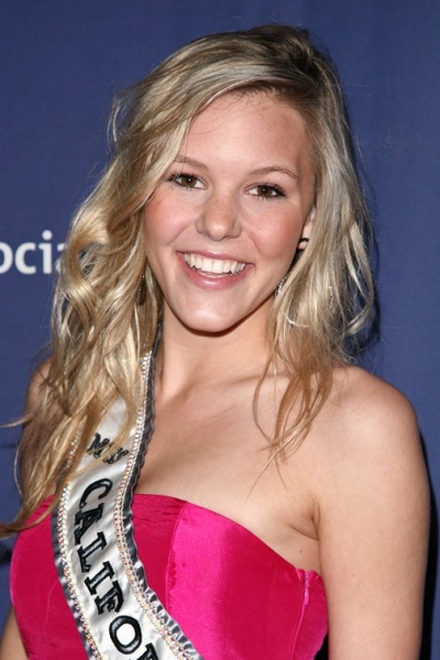 Photo Coverage: Pierce, Moore, Kutcher et al at 'A Night at Sardi's' Alzheimer's Benefit Image