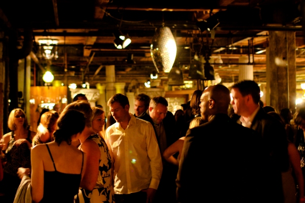 Photo Flash: Steppenwolf Presents Their 2010 Red or White Ball 