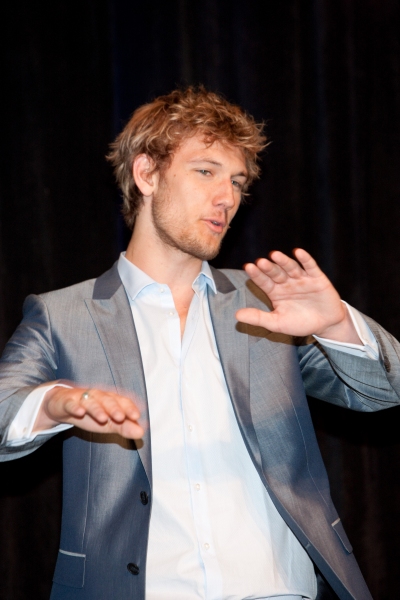 Photo Flash: ShoWest Special - Neil Patrick Harris & More Image