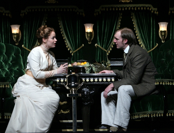 Photo Flash: Goodman Theatre Presents A TRUE HISTORY OF THE JOHNSTOWN FLOOD Image