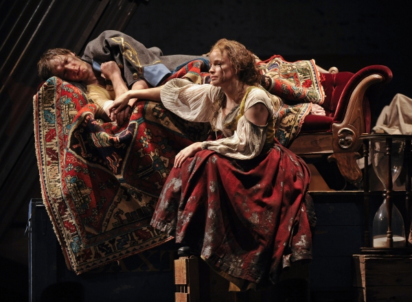 Photo Flash: Goodman Theatre Presents A TRUE HISTORY OF THE JOHNSTOWN FLOOD Image