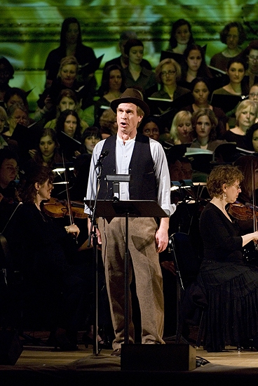 Photo Coverage: Fonda, Ebersole et al. in Collegiate Chorale's GRAPES OF WRATH Image