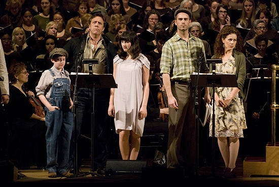 Photo Coverage: Fonda, Ebersole et al. in Collegiate Chorale's GRAPES OF WRATH 