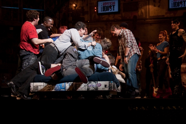 Michael Mayer and AMERICAN IDIOT Cast Pile-up Photo