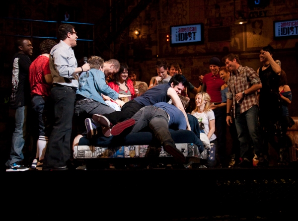Michael Mayer and AMERICAN IDIOT Cast Pile-up Photo