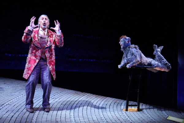 Photo Flash: THE SCREWTAPE LETTERS at the Westside Theatre Image