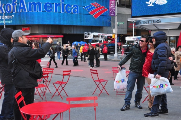Photos: RACE's Red Dresses Take Over Times Square Image